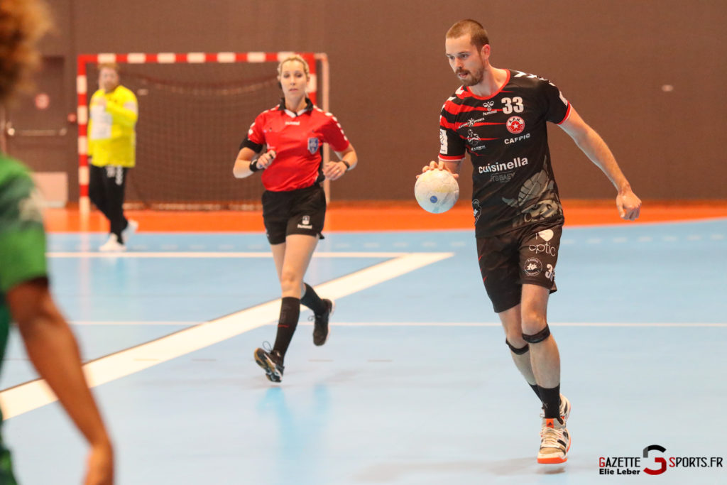 ARBITRAGE – HANDBALL : Un binôme féminin en route vers l’Élite masculine