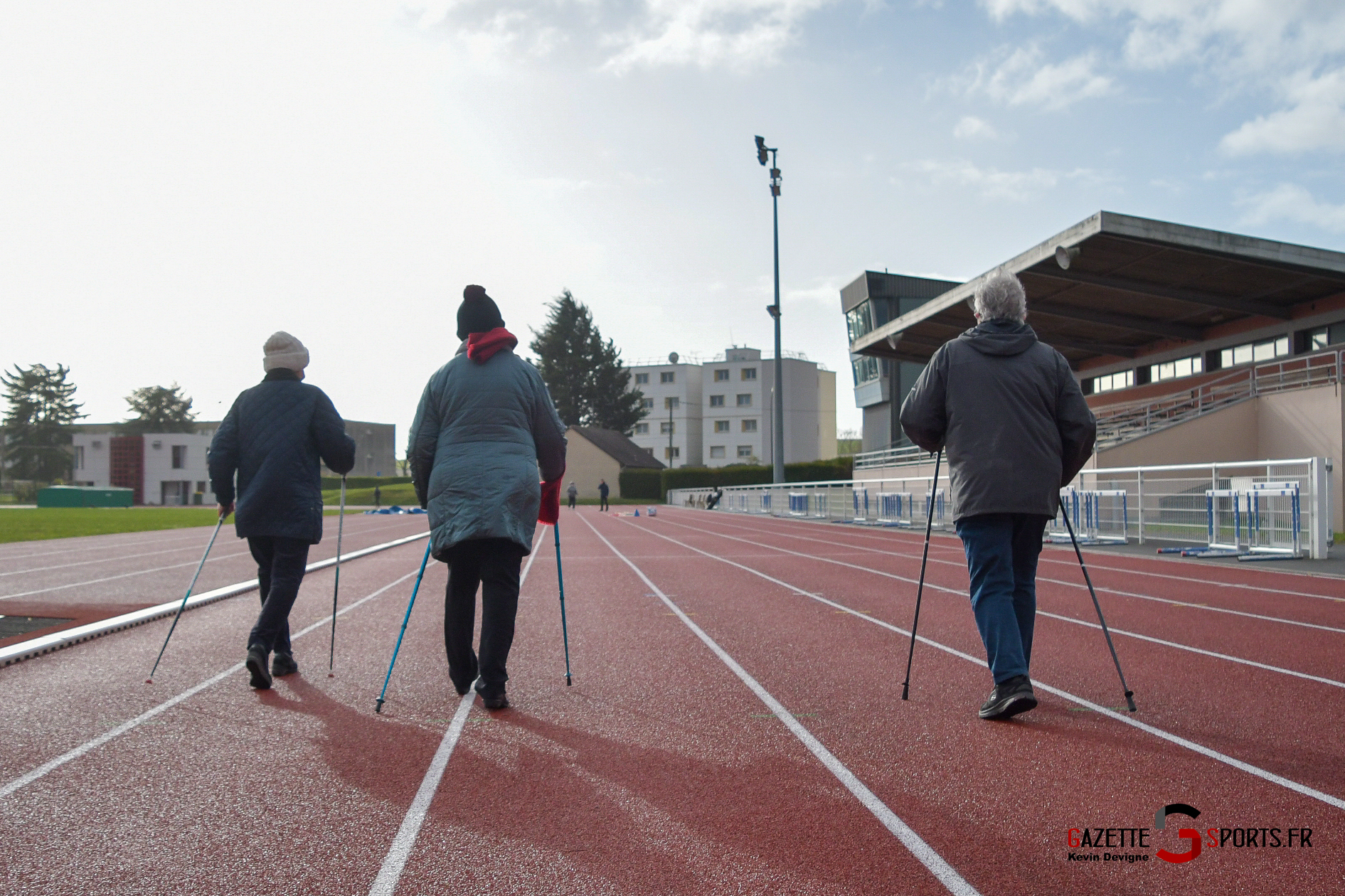 SPORT SANTÉ : Marcher contre Parkinson