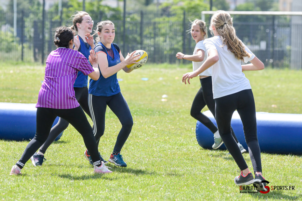 MIXITE : Rugby au Féminin pour les collégiennes de La Providence