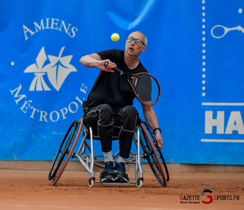 HANDISPORT : David et Timothée, la tête et les bras