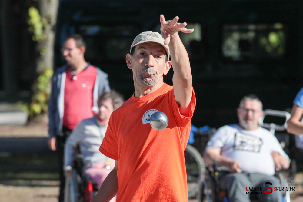 SPORT HANDICAP : Tirer, pointer et convivialité