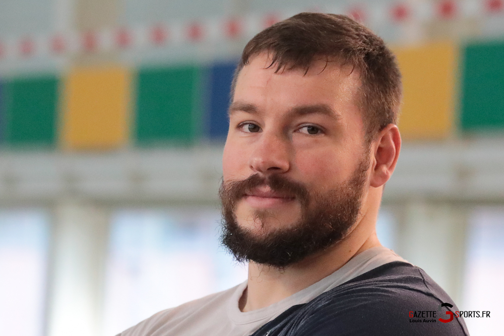 ÉDUCATION AUX MÉDIAS : Lancer, famille et métier, un équilibre vital pour Antoine Duponchel