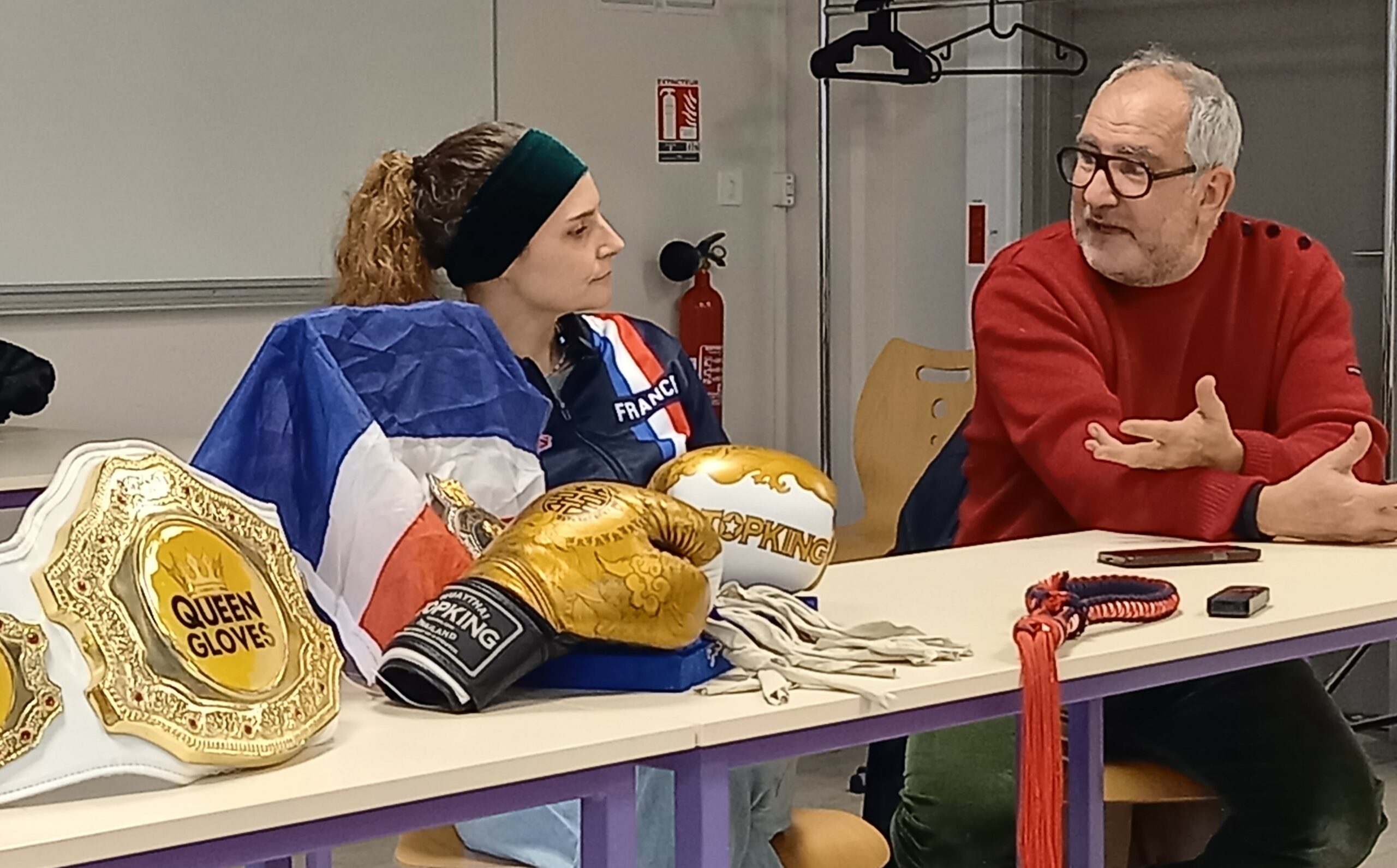 ÉDUCATION AUX MÉDIAS : Pour Valentine Roger, le crochet, ce n’est pas seulement pour les grand-mères