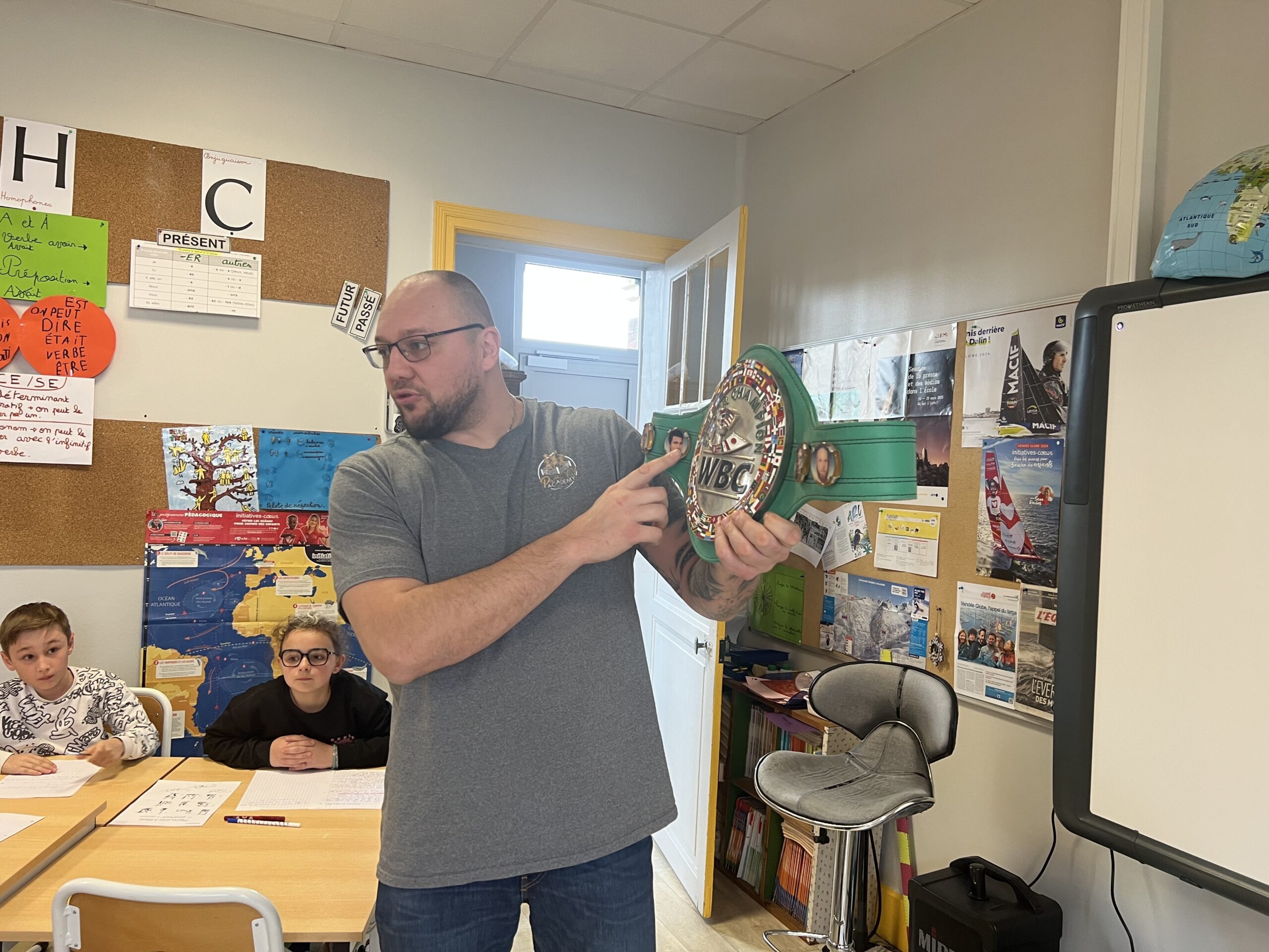 ÉDUCATION AUX MÉDIAS : Johann Duhaupas, le champion retourne à l’école